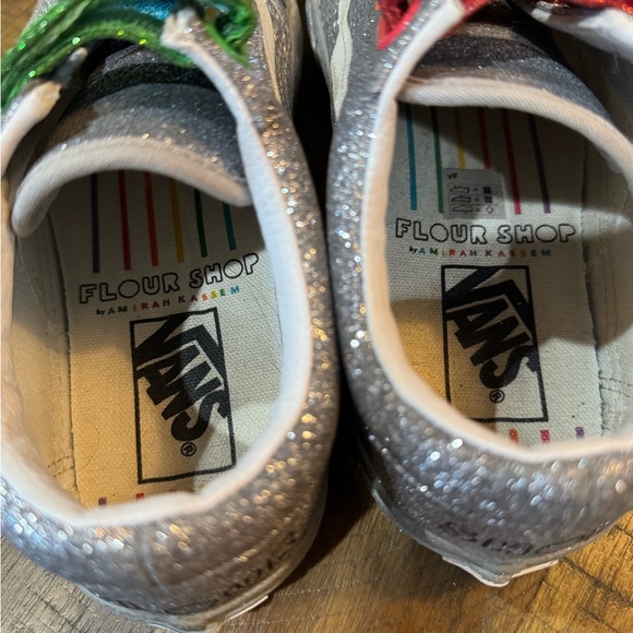 Vans X Amirah Kassem “Flour Shop” Silver Glitter Sprinkles And Smiles Sneakers - Picture 8 of 11